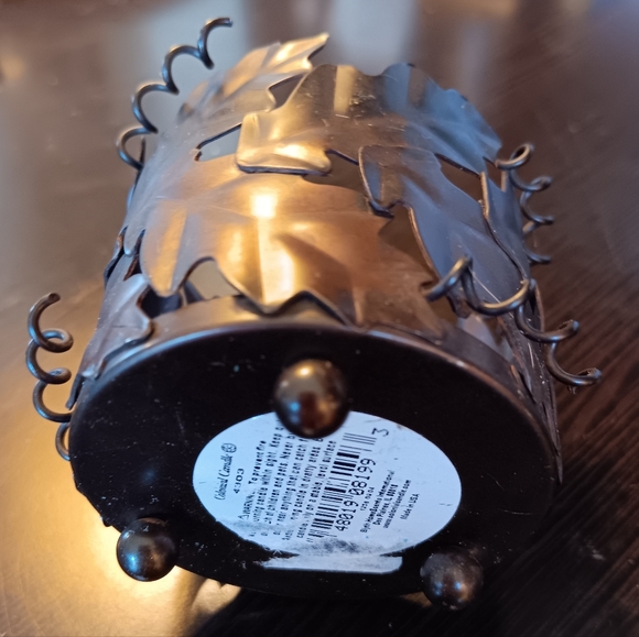 METAL VOTIVE HOLDER - Picture 2 of 2